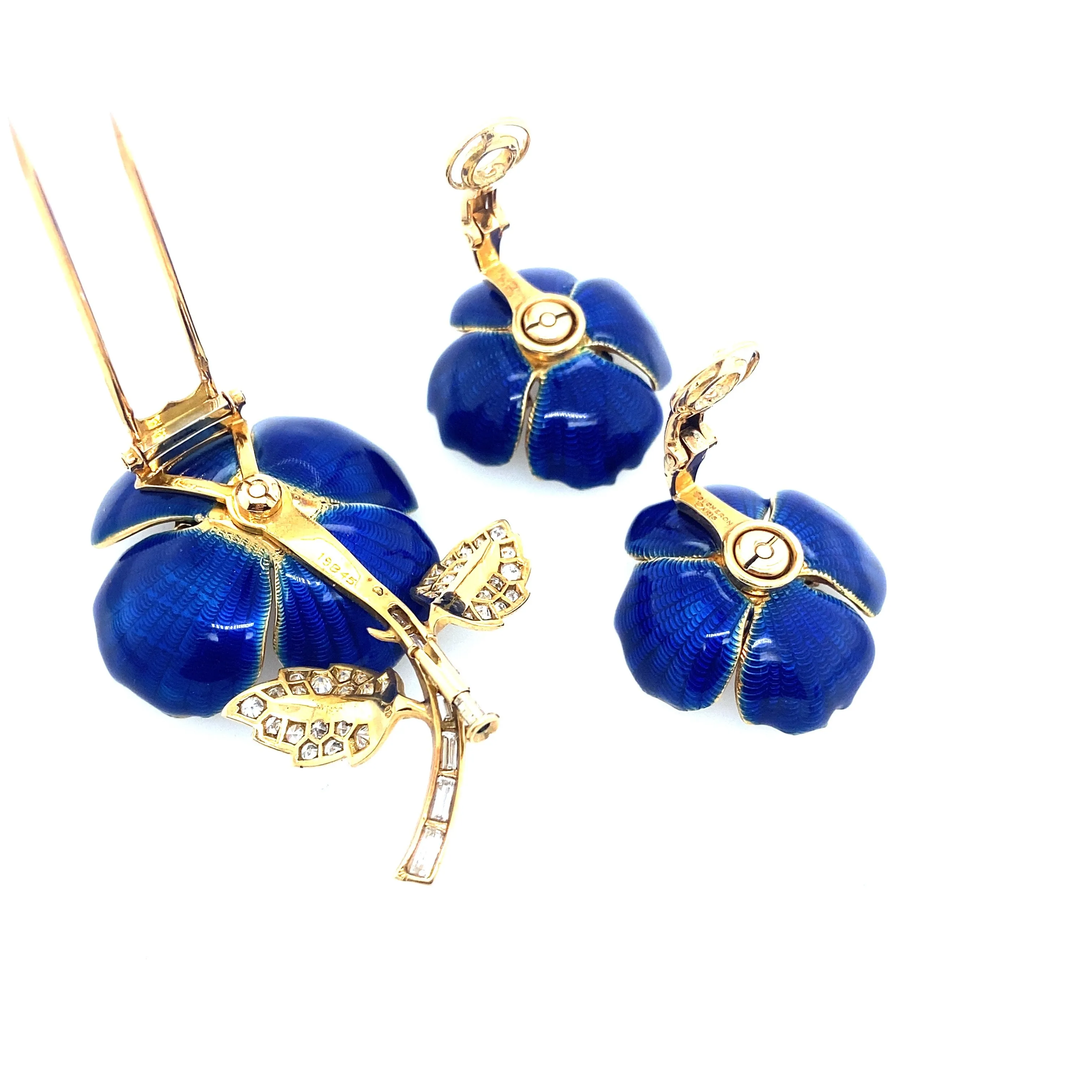 Boucheron yellow gold blue enamel and diamond flower Demi Parure