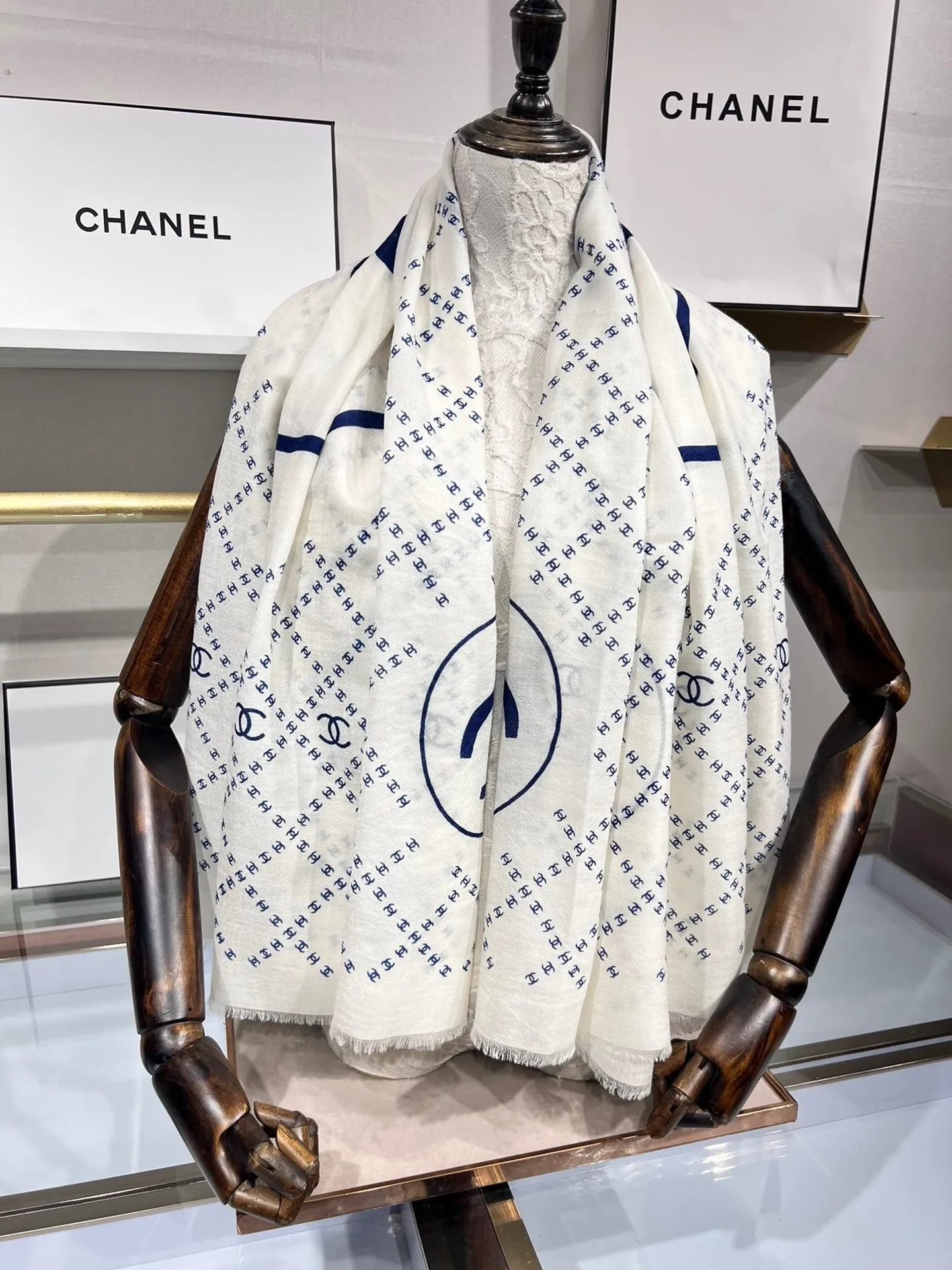 CLTH350 CC Square Cashmere Scarf / 140x140cm(55.1x55.1in)